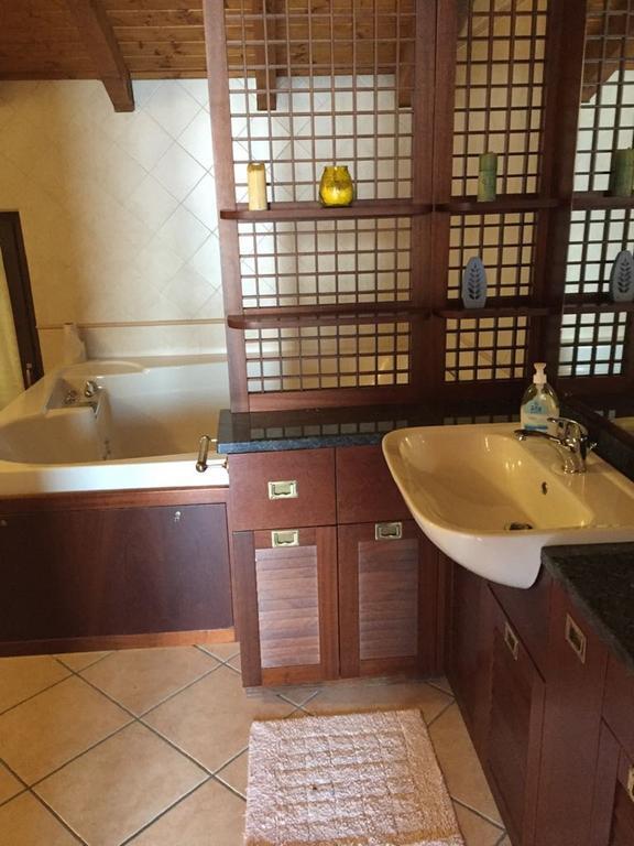 Ferienwohnung Apartment Laveno-Mombello Eksteriør billede